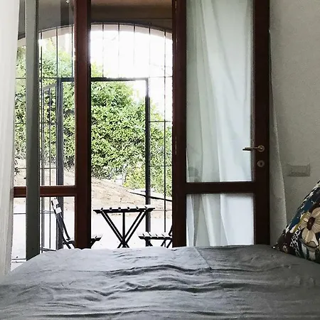 Castagna Amara Çiftlik konaklama Montevecchia