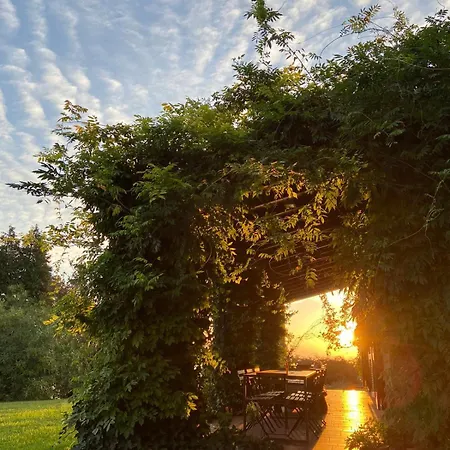Gospodarstwo agroturystyczne Castagna Amara *