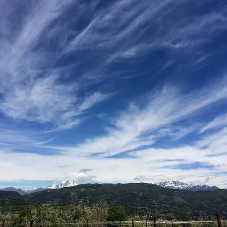 Castagna Amara Farm stay Montevecchia